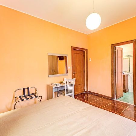 Domus Cornelia Bed & Breakfast Rome Exterior photo