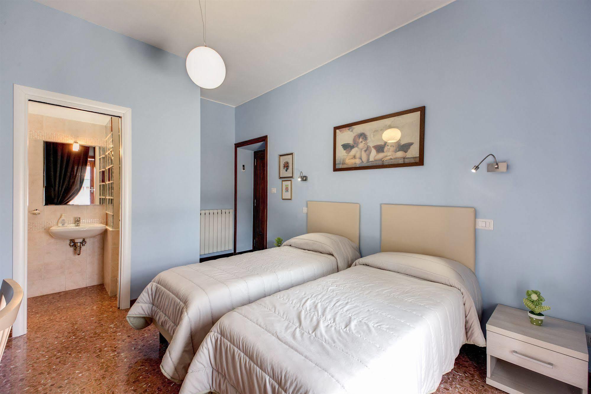 Domus Cornelia Bed & Breakfast Rome Exterior photo