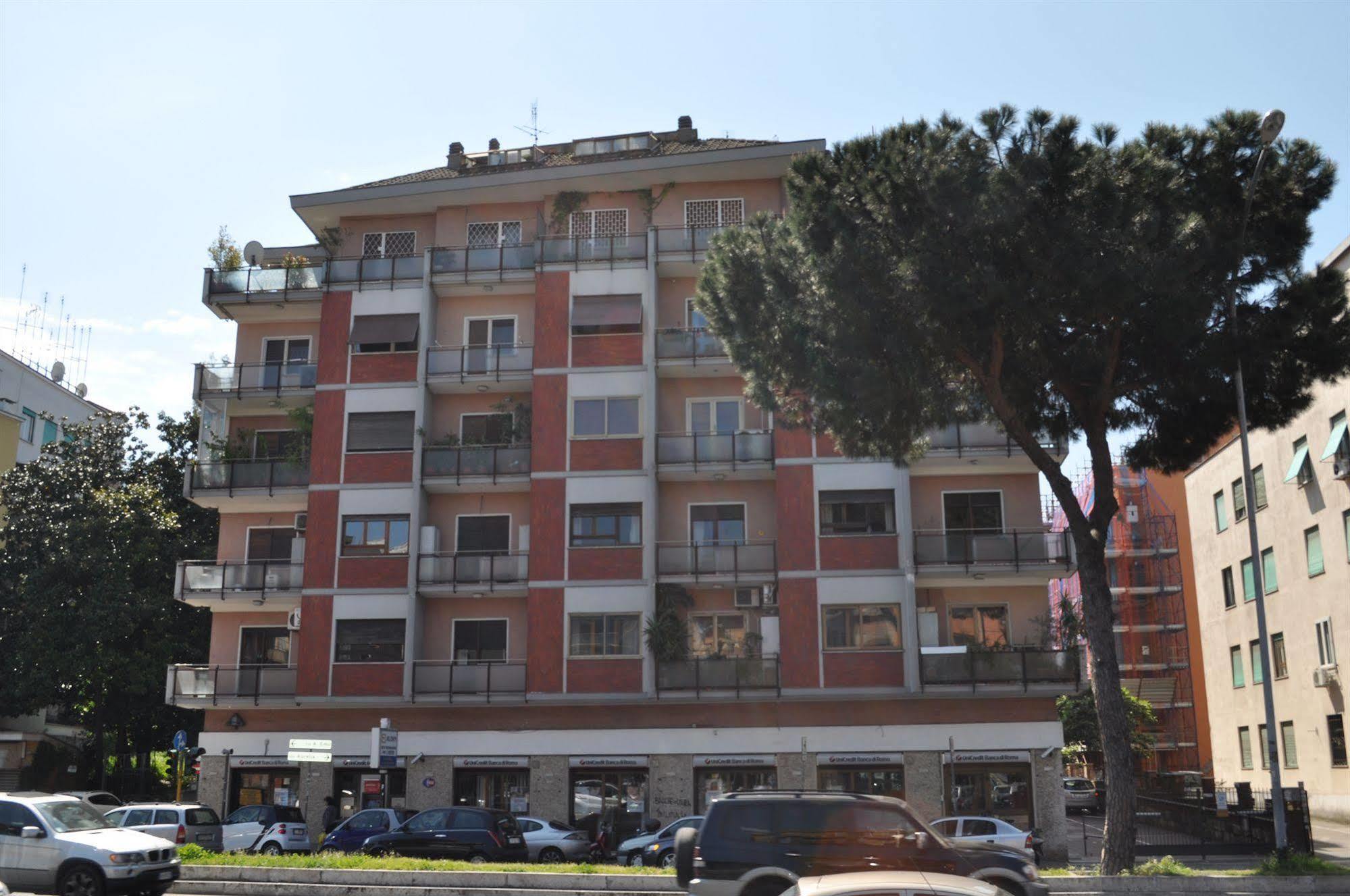 Domus Cornelia Bed & Breakfast Rome Exterior photo